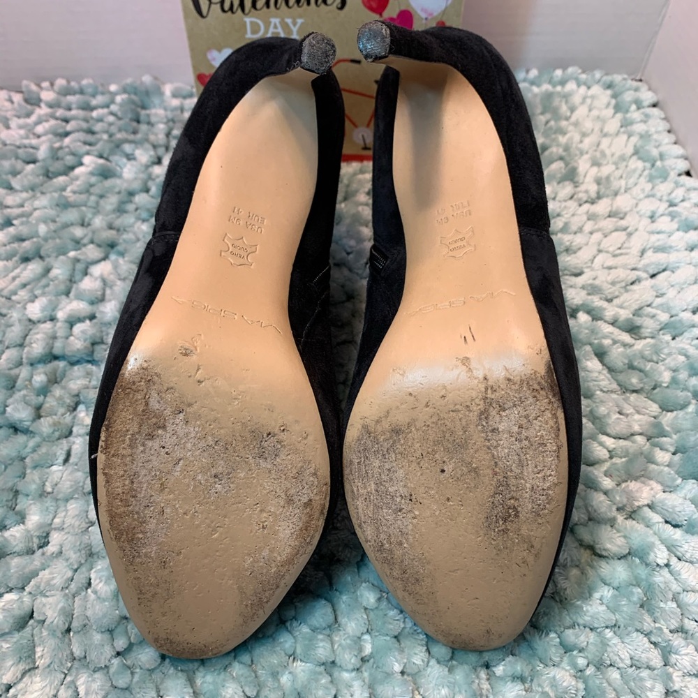 VIA SPIGA Ankle Boots Black Faux Suede Heels - Picture 6 of 8